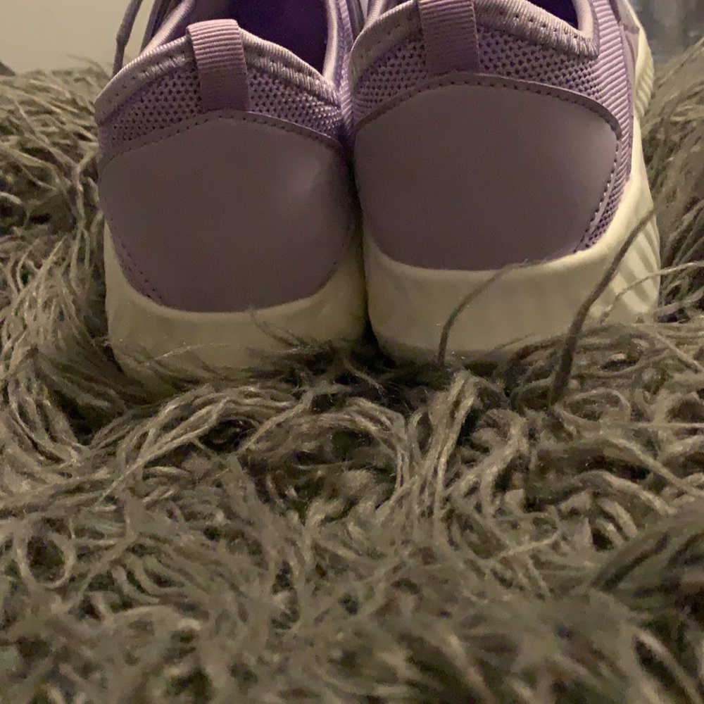 ❌SOLD Spring lightweight shoe - Picture 3 of 3